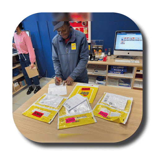 domestic_courier_documents_02_1271045348